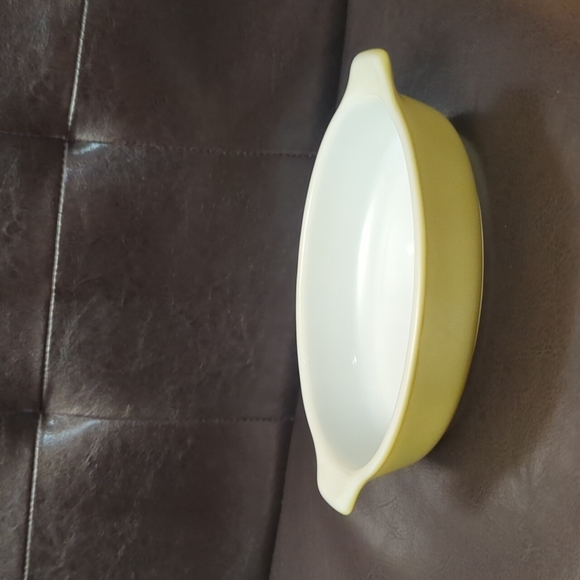 PYREX #700 10 oz. OVAL Mini Individual Au Gratin Baking Dish Avocado GREEN - Picture 1 of 6